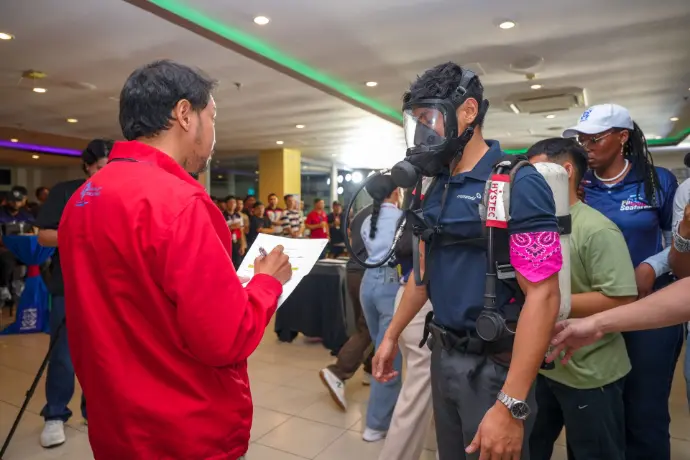 Deck: Donning of Self-Contained Breathing Apparatus